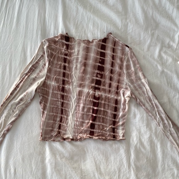 Patterned Raw Hem Crop Top - Picture 2 of 2